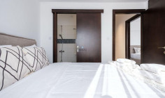 2 bedroom furnished apartment for sale in Mesa Geitonia