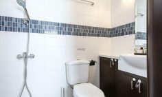 2 bedroom furnished apartment for sale in Mesa Geitonia