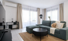 2 bedroom furnished apartment for sale in Mesa Geitonia