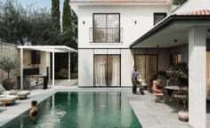 5 bedroom villa with swimming pool for sale in Strovolos