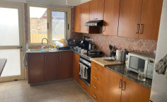 Spacious furnished bungalow with pool in Kivides 