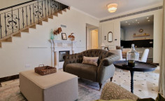 2 bedroom penthouse with swimming pool to rent in Germasogeia