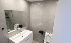 3 bedroom furnished penthouse to rent in Neapolis