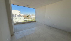 Large commercial to buy Strovolos