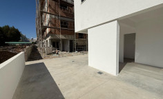 Large commercial to buy Strovolos