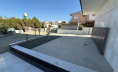 Large commercial to buy Strovolos