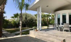 Large 7 bedroom house for sale in Latsia