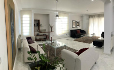 Large 7 bedroom house for sale in Latsia