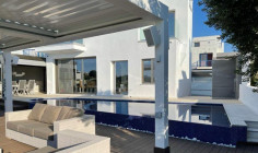 5 bedroom house for sale in Pernera