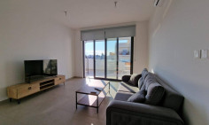 Large 2 apartment for sale in Acropolis