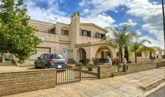 3 bedrooms house for sale in Deryneia