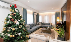 6 bedroom house for sale in Deryneia