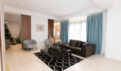 6 bedroom house for sale in Deryneia
