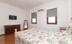 4 bedrooms house for sale in Frenaros