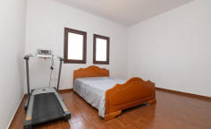 4 bedrooms house for sale in Frenaros