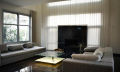 5 bedrooms house for sale in Lakatamia