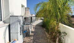 4 bed house for sale in Paralimni