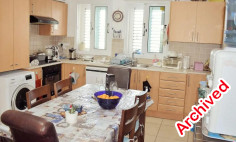 2 bedroom apartment to rent in Pernera