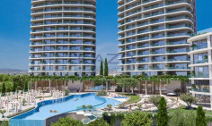Luxury three bedroom seafront apartment 