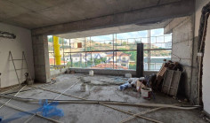 Modern top floor 2 bedroom apartment in Panthea 