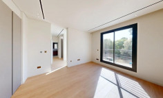 Five bedrooms house for sale in Strovolos
