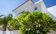 3 bed house to rent in Pernera