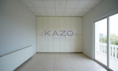 Spacious 5 bedroom house in quiet Palaiometocho area 