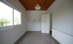 Spacious 5 bedroom house in quiet Palaiometocho area 