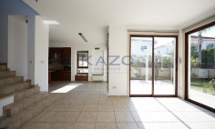 Spacious four bedroom Egkomi home on large plot 