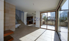 Spacious four bedroom Egkomi home on large plot 