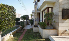 Spacious four bedroom Egkomi home on large plot 