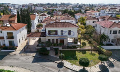 Spacious four bedroom Egkomi home on large plot 