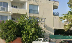 Spacious 2 bedroom apartment in lively Lakatamia for sale 